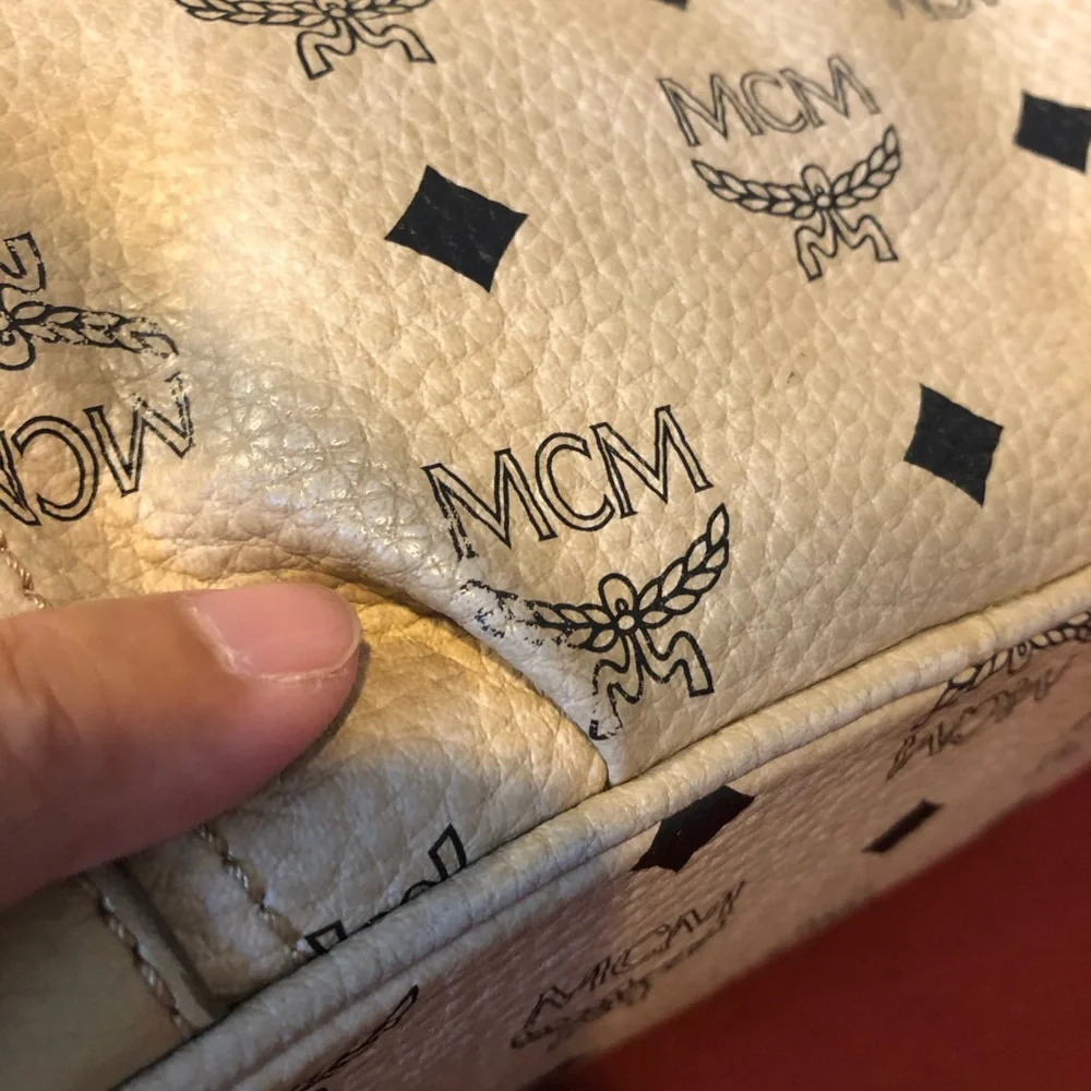 MCM CREAM VISETOS LEATHER BAG - Picture 7 of 16
